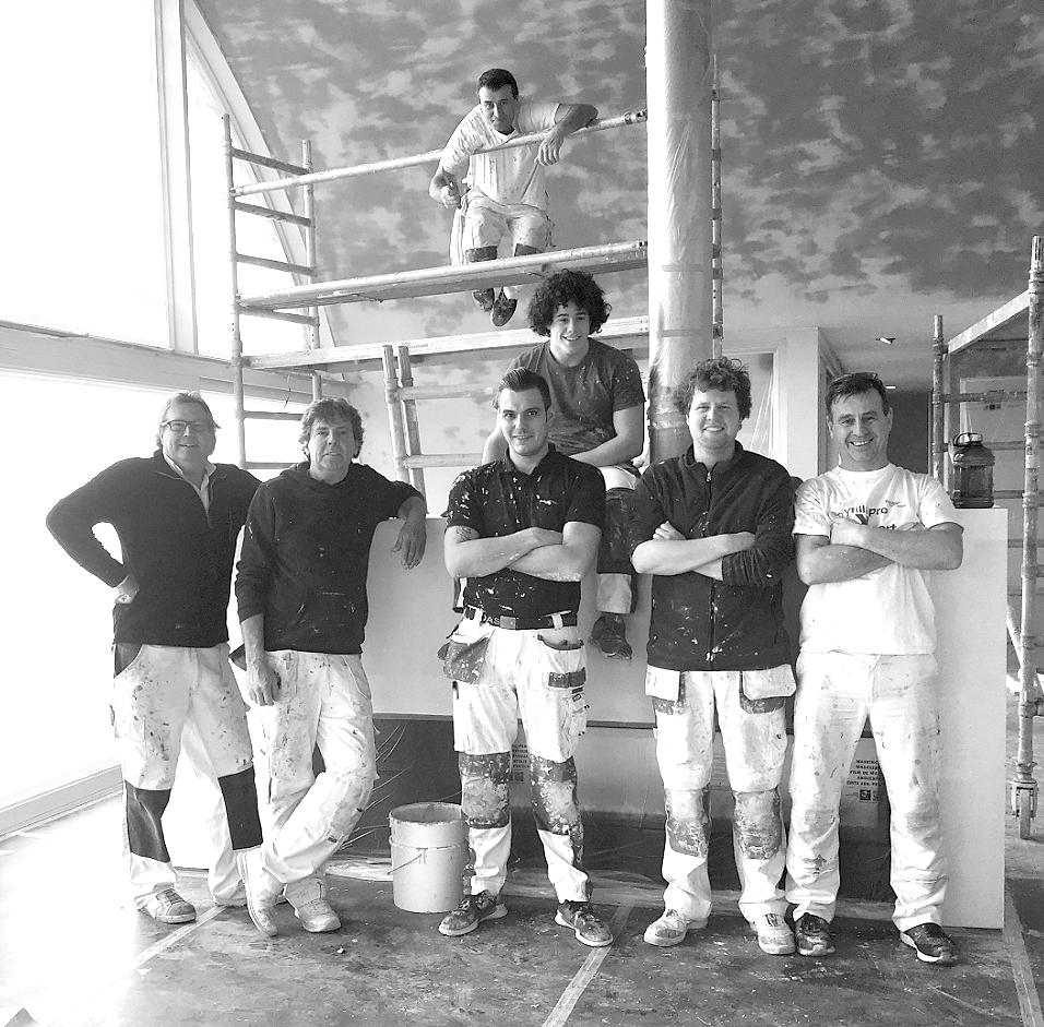 Team van Van De Velde Schilderwerken.